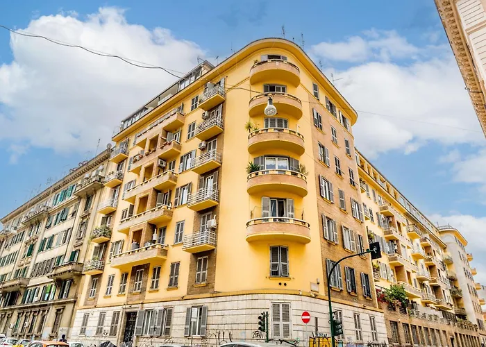 Umberto 2 Min To Termini & Metro Apartment