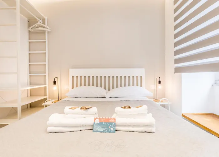 Umberto 2 Min To Termini & Metro Apartment