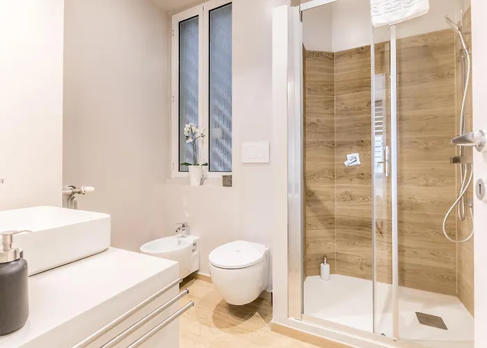 Umberto 2 Min To Termini & Metro Apartment *